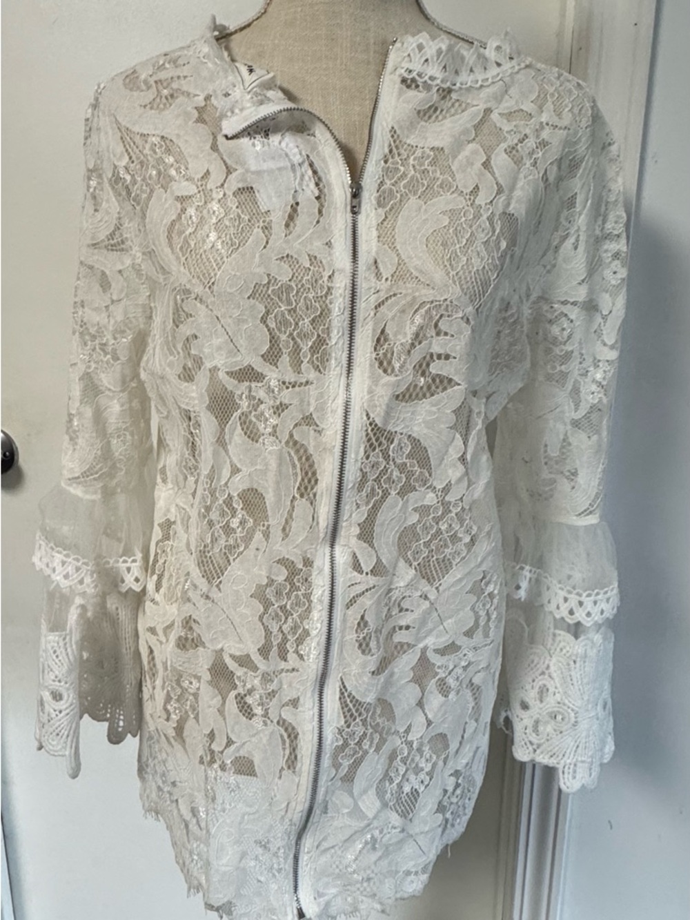 Women's White Lace Crochet Blouse with Tiered Bell Sleeves - Picture 3 of 11
